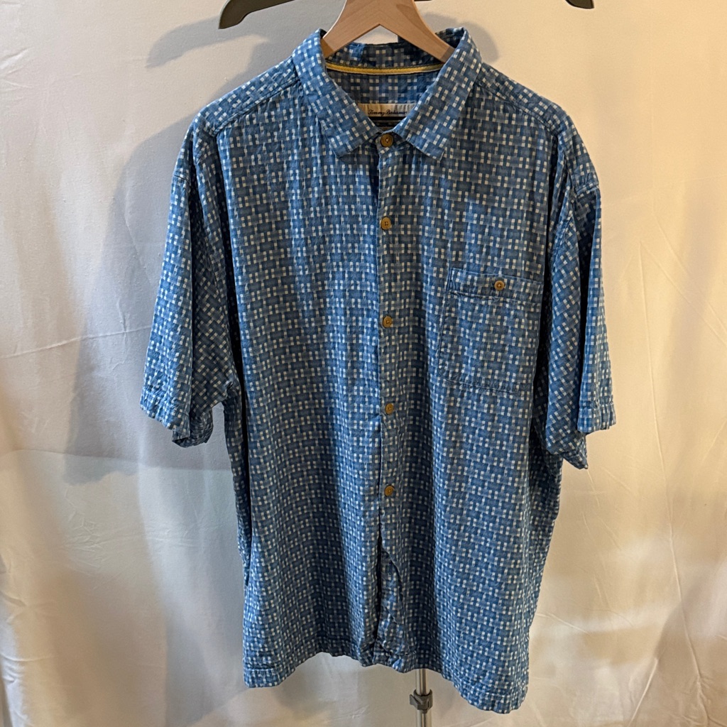 Tommy Bahama Blue Pattered Camp Shirt
